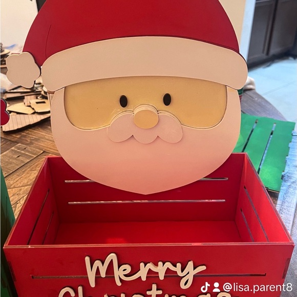 Christmas Crate - Picture 4 of 4